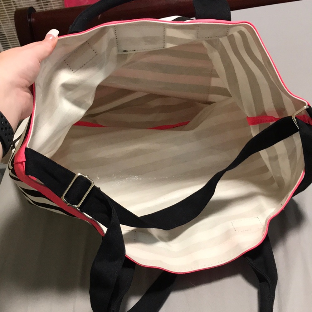 VS Tote - Picture 4 of 4